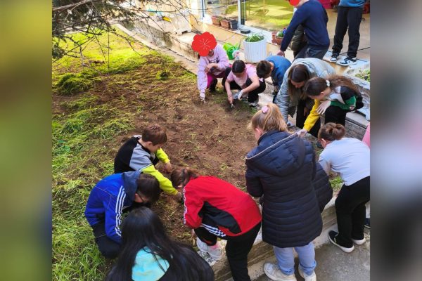 654756506_1592942459507290_7949251797717913194_n